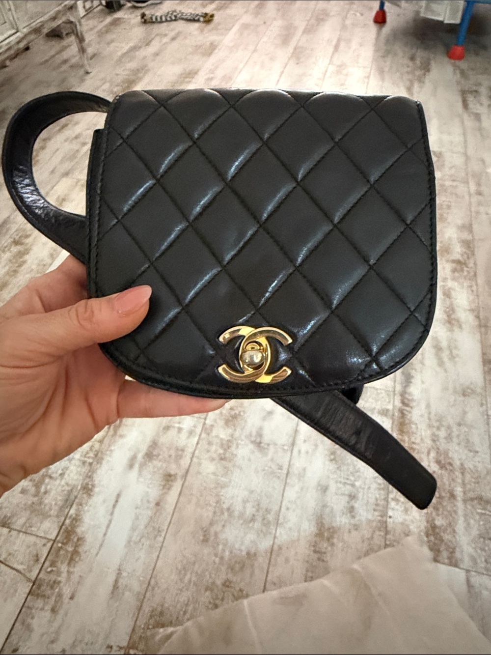 CHANEL Vintage Black Quilted Lambskin Belt Bag with Gold CC Lock - Picture 1 of 4